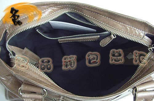 084332A BALENCIAGA��(j��ng)���r��Ůʿб��� �������ҙC(j��)܇�� �¿�ţƤ�����