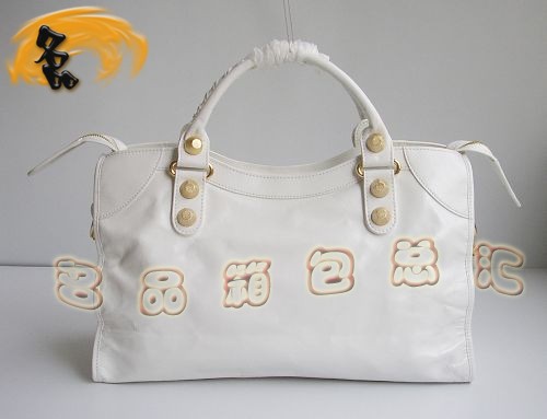 084338B ��A1:1Ʒ�| BALENCIAGA����C܇�� б��� �������ҕr�������
