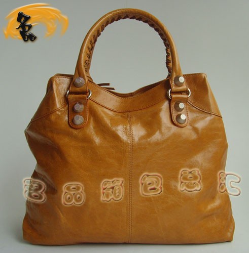 084326A BALENCIAGA����� �C܇�� ����� �������ҕr��Ůʿ����� ����Ʒ�|