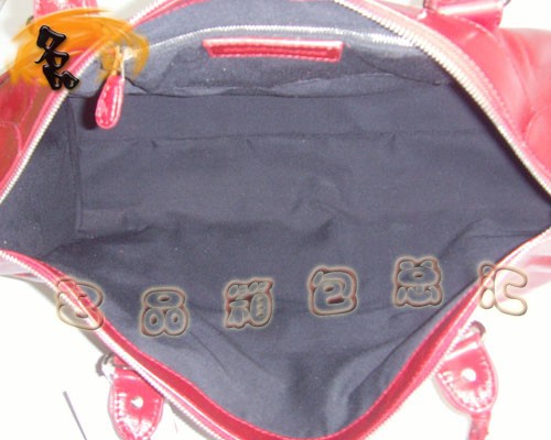 084334A ������ۿ� �������� �r��Ůʿ����� BALENCIAGA����� �C܇��