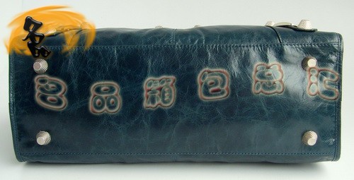 324A �������ҽ�(j��ng)�������� BALENCIAGA���¿� �C܇�� ���{ɫţƤ�r��Ů��