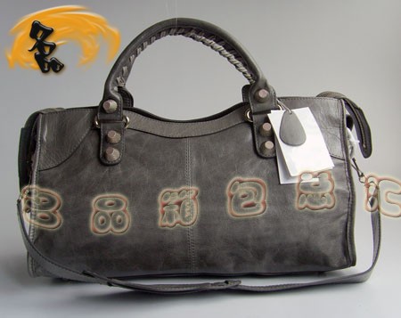 084328A �¿��ɫţƤ�r��Ů�� BALENCIAGA����C܇�� ������������Ů��