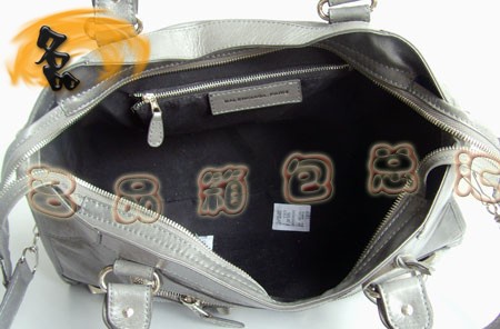 084328A �¿��ɫţƤ�r��Ů�� BALENCIAGA����C܇�� ������������Ů��
