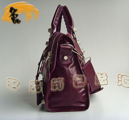 084332A BALENCIAGA新款手提包 時尚休閑女士斜挎包 巴黎世家經(jīng)典機車包
