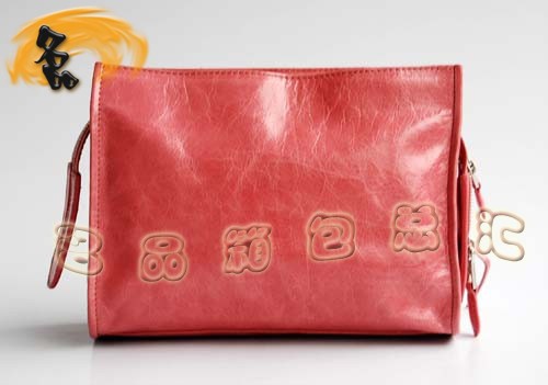 084675 ��ƷƷ�| �������ҕr��Ůʿ�ְ� Balenciaga�����ţƤ���ð�