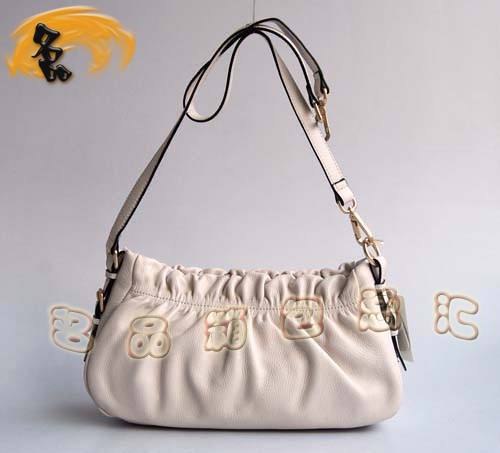 5645 Prada���¿��ް�ţƤŮ�� Pradaб��� Prada�r�����eŮ�� �װ�ɫ