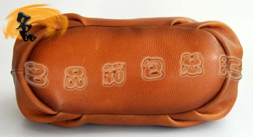 80060 ��ƷƷ�| Prada�μ�� �����_ Prada�\��ɫ�ߙnţƤ���eŮ��