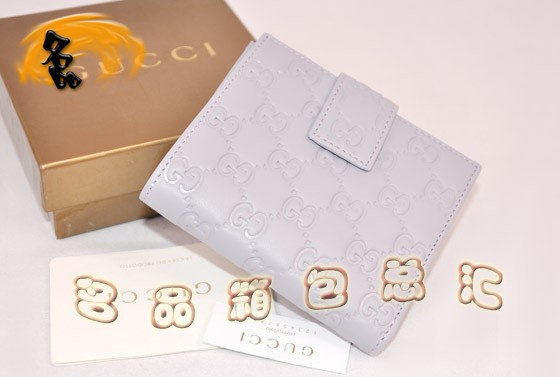 112664 GUCCI錢(qián)包 GUCCI最新款 全皮壓花短款錢(qián)包 GUCCI女士錢(qián)夾 淺紫色