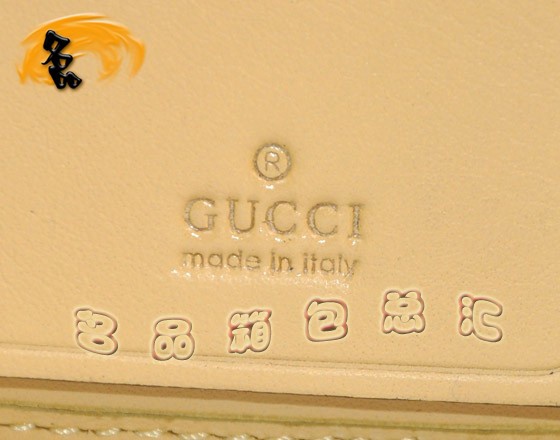 127048 GUCCI���¿� ��Ƥ�����r��Ů�� GUCCI������ GUCCI耳װ� �Sɫ