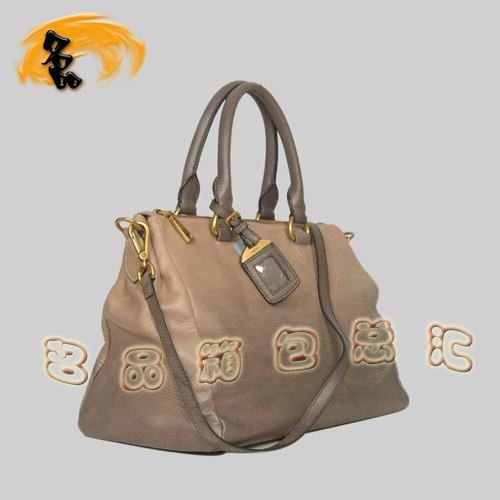 8589  Prada���¿�r(sh��)�����eŮ�� �����_(d��)��(j��ng)������� Pradaб��� �����ɫ