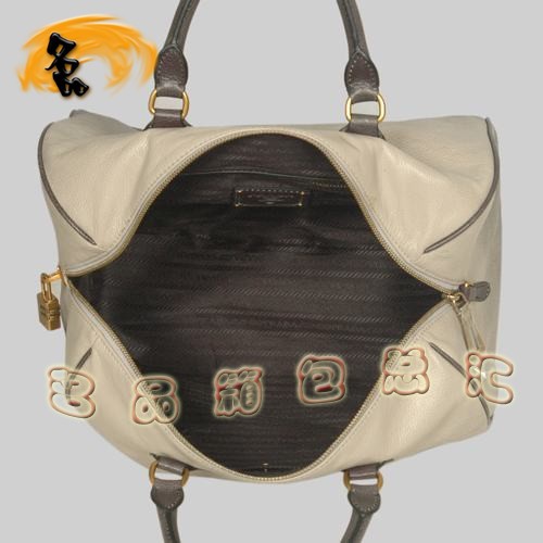 8599  Prada�r(sh��)���¿����eŮ�� �����_(d��)��(j��ng)������� Pradaб��� �����ɫ