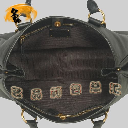 8602  Prada���N1:1Ʒ�|Ů�� �����_�ߙnţƤ����� Pradaб��� ��ɫ