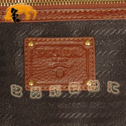 8612  Prada���N1:1Ʒ�|(zh��)Ů�� �����_��(j��ng)��ţƤ����� Prada��� �����ɫ