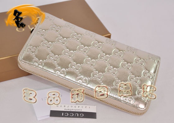 154591 һ��һƷ�| Gucci�M��ţƤ�pG�����r�����eŮʿ�X�� Gucci�L���X�� �yɫ