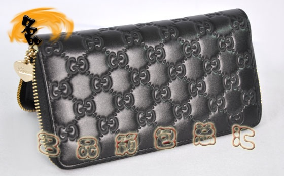 154597 ԭ��һ��һƷ�|(zh��) �M(j��n)�ڸߙnţƤ�pG����Ůʿ�X�A Gucci�L���X�� Gucci�X��