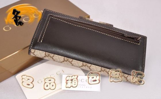 181672 һ��һƷ�|Gucci�X�� ��(j��ng)���pG PVC��ʿ�X�A Gucci�L���X�� �������ɫ
