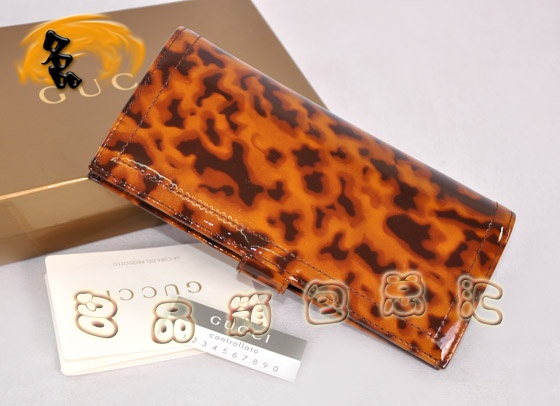190351 Gucci�X�� Gucci���¿�y��ƤŮʿ�X�A Gucci�L���X�� �\��ɫ