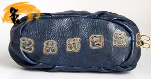 80060 ԭ��һ��һƷ�| Prada���¿� �M�ڸߙnţƤ�r��Ů�� Prada�μ�� ���{ɫ