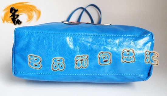 29165 Prada最新款 普拉達(dá)牛皮女士卡通單肩包 Prada手提包 一比一品質(zhì) 藍(lán)色