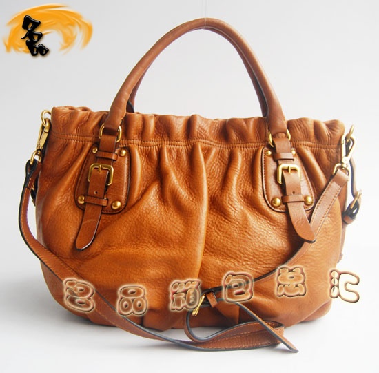 80066 ��ƷƷ�|(zh��) Prada���¿� �M(j��n)��ţƤ�r(sh��)��Ů�� Pradaб��� Prada����� �\��ɫ