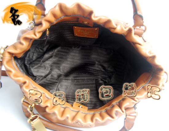80066 ��ƷƷ�|(zh��) Prada���¿� �M(j��n)��ţƤ�r(sh��)��Ů�� Pradaб��� Prada����� �\��ɫ