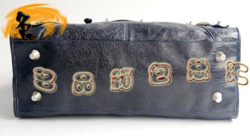 084328A Balenciaga�μ�� �C܇�� ������������� �M����Ƥ���y�Ů�� ���{ɫ