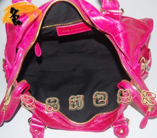 084328B Balenciaga機車包 單肩包 巴黎世家手提包 進(jìn)口羊皮大金釘女包 桃紅色