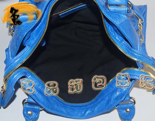 084332B Balenciaga�C(j��)܇�� �μ�� ������������� �M(j��n)����Ƥ���ᔕr(sh��)��Ů�� �{(l��n)ɫ
