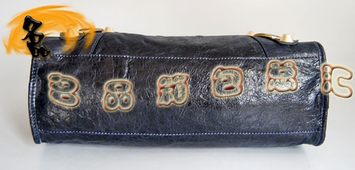 084332B Balenciaga機(jī)車包 單肩包 巴黎世家手提包 進(jìn)口羊皮大金釘時(shí)尚女包 灰藍(lán)色