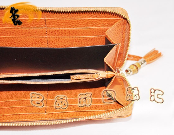 224253 �����X�� GucciŮ�� Gucci�L���X�A Gucci�X�� �M(j��n)���^��ţƤŮʿ�X�� ��ɫ