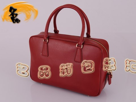BL0094 Prada手提包 時(shí)尚休閑普拉達(dá)女包 原版一比一品質(zhì)進(jìn)口頭層牛皮女包 紅色
