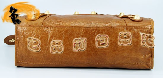 084332B  �μ�� BalenciagaŮ�� ������������� �M����Ƥ�r�����eŮ�� �ɫ