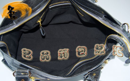 084328B  BalenciagaŮ�� ����� �������҆μ�� �M(j��n)����Ƥ�r(sh��)�����eŮ�� ���ɫ