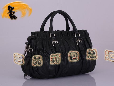 BN1407 ��ƷƷ�| �����_��ƤŮʿб��� ���¿��ް�ϵ��Ů�� Prada����� ��ɫ