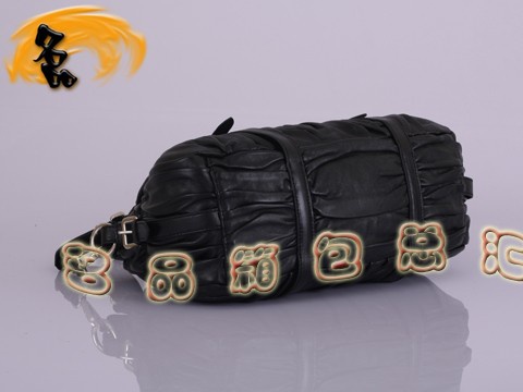 BN1407 ��ƷƷ�| �����_��ƤŮʿб��� ���¿��ް�ϵ��Ů�� Prada����� ��ɫ