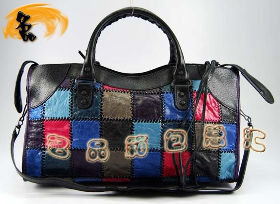 228770  �������҆μ�� �M����Ƥ�r�����e�� Balenciaga�����  ����ɫ