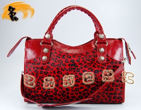 084332A  Balenciaga�C܇�� �������҆μ�� �M��ţƤ��(j��ng)��r��Ů�� ����� ��tɫ