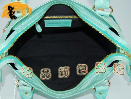 084332B  Balenciaga�C(j��)܇�� �������҆μ�� �M(j��n)��ţƤ�r(sh��)��Ů�� ����� ��ˮ�{(l��n)