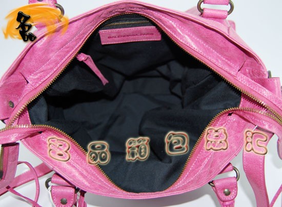 084616  Balenciaga�C܇�� �������҆μ�� �M��ţƤ����r��Ů�� �ۼtɫ