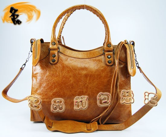 084616  Balenciaga�C܇�� �������҆μ�� �M��ţƤ����r��Ů�� ����� �ɫ