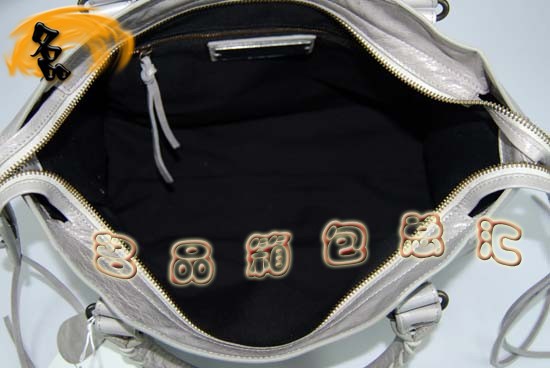 115748L  �������ҙC(j��)܇(ch��)�� Balenciaga�μ�� �M(j��n)����Ƥ�r(sh��)��Ů�� ����� �\��ɫ