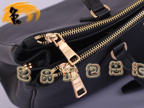 BN1786 �����_(d��)���¿� Prada����� OL�I(y��)�L(f��ng)��Ůʿ���İ� PradaŮ�� ��ɫ