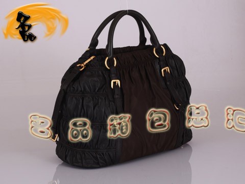 BN1793 �����_(d��)���¿� �ް���Ƥ�r�����eŮ�� Prada����� Pradaб��� ��ɫ