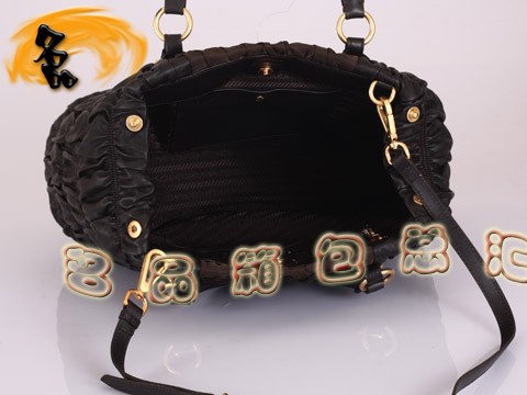 BN1793 �����_(d��)���¿� �ް���Ƥ�r�����eŮ�� Prada����� Pradaб��� ��ɫ