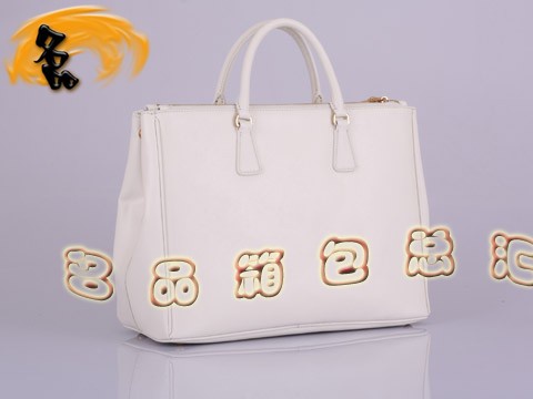 BN1802 普拉達手提包 進口牛皮女包 Prada手提包 原版一比一品質 白色