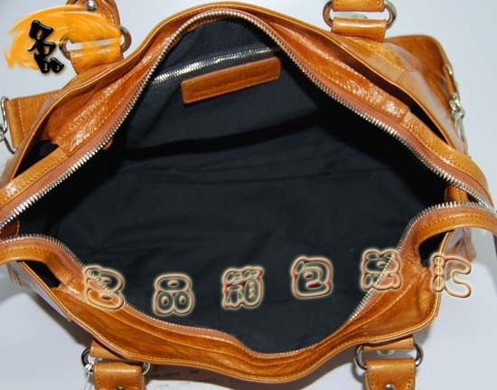173082A  Balenciaga�C܇�� �������҆μ�� �M��ţƤ��(j��ng)��Ů�� ����� �ɫ