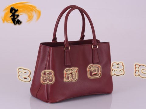 BN1874 Prada單肩包 新款時尚女士休閑包 十字紋進口牛皮女包 普拉達手提包 紫紅色