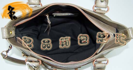 240557C  �������҆μ�� �M(j��n)����Ƥ�r(sh��)��Ů�� Balenciaga�C(j��)܇�� ����� �y��ɫ
