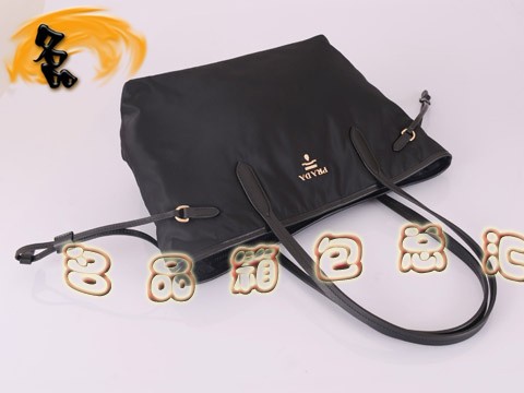 BR3924  �����_(d��)�μ�� Prada���e�� ��ˮ��������Ů�� ������ ��ɫ