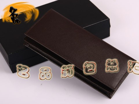2M1113A Prada�X�� �M��ʮ�ּyţƤ�X�A �����_��ʿ�L���X�� Prada�X�A ��ɫ